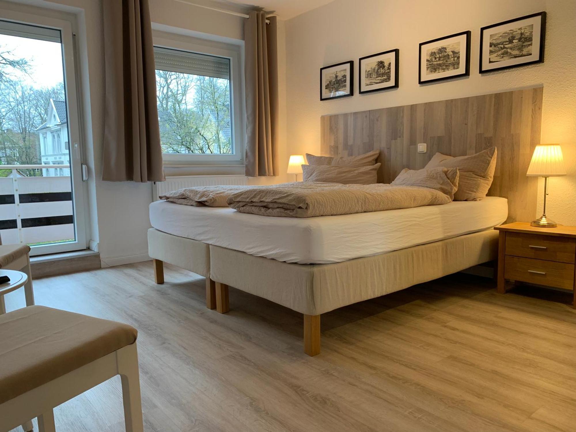 Eschen'S Allee Aurich Ngoại thất bức ảnh